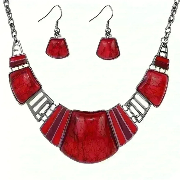 Elegant Red Necklace and Earring Set - Picture 1 of 4